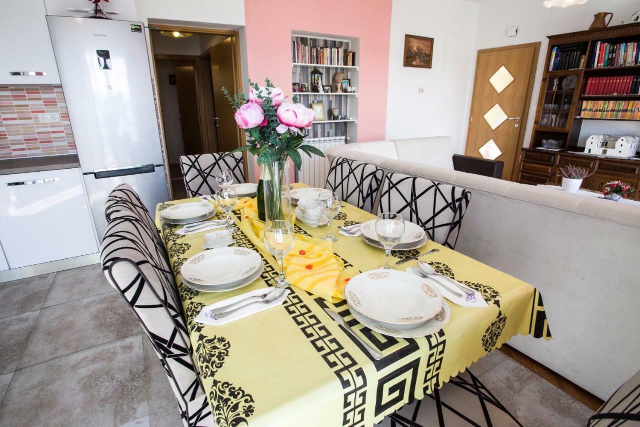 Apartments Marijo Mimice Kültér fotó